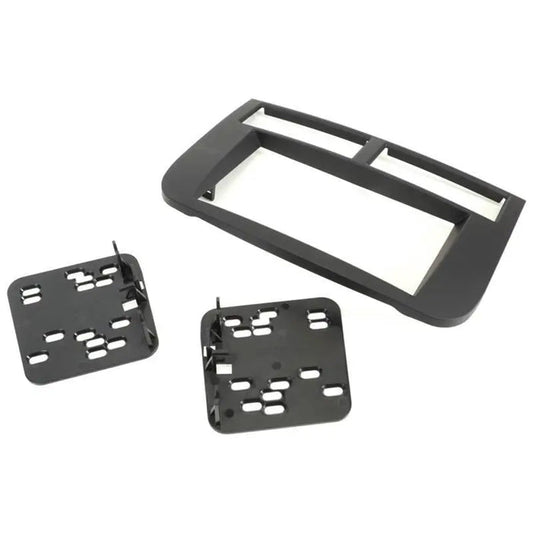 Metra 95-6546B Double DIN Dash Kit for Jeep Grand Cherokee 1999-2004 — view 3