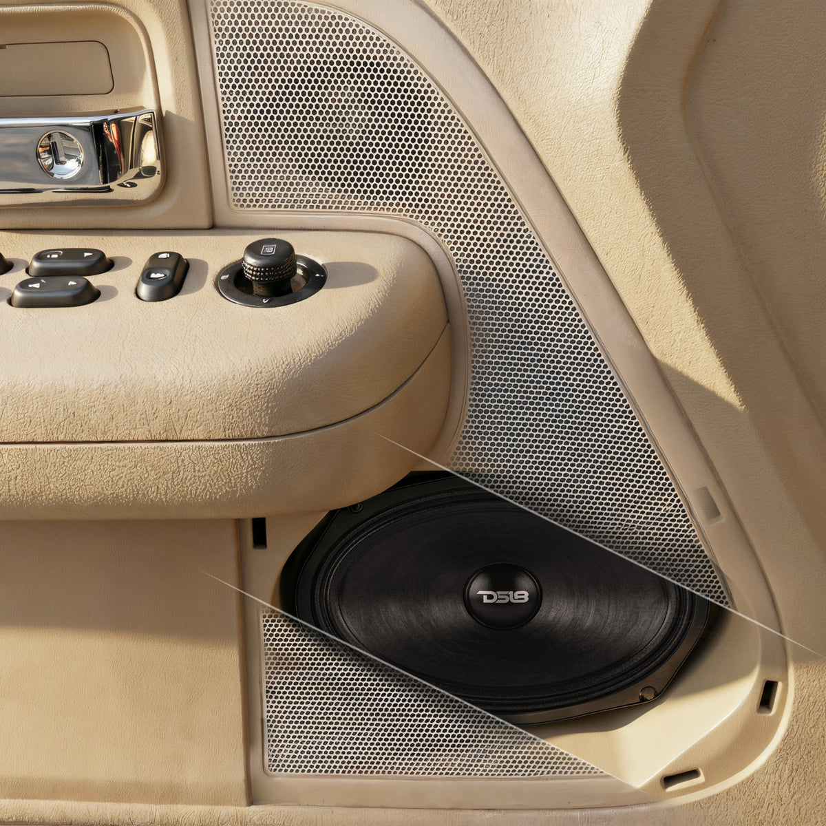 DS18 69PRO300MB-4 6x9" Mid-Bass — view 2