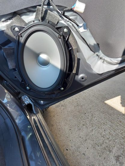 Install Bay VXT69 6x9 Oval Speaker Baffles — view 1