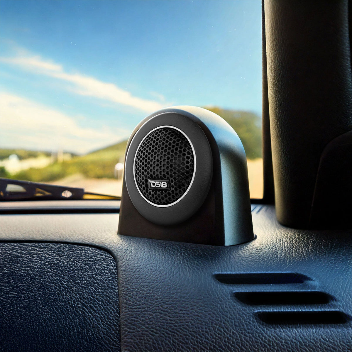 DS18 CXT 1.92" Silk Dome Tweeter With 1" Voice Coil And Neodymium Magnet 120 Watts Max — view 2